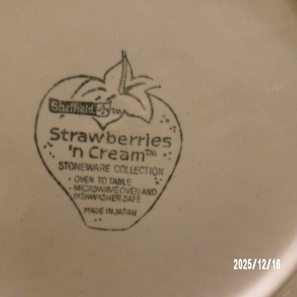 2 Vtg Sheffield Stoneware Dinner Plate Strawberries n Cream #308 Collectible 10” - Picture 5 of 6